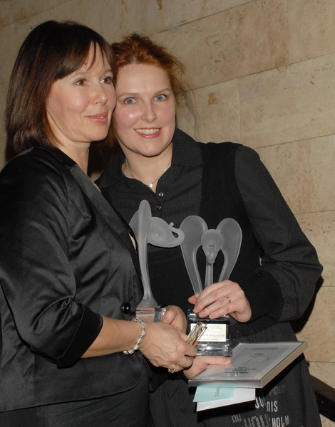 Зоя Кайдановская стала близко общаться с папой, будучи подростком