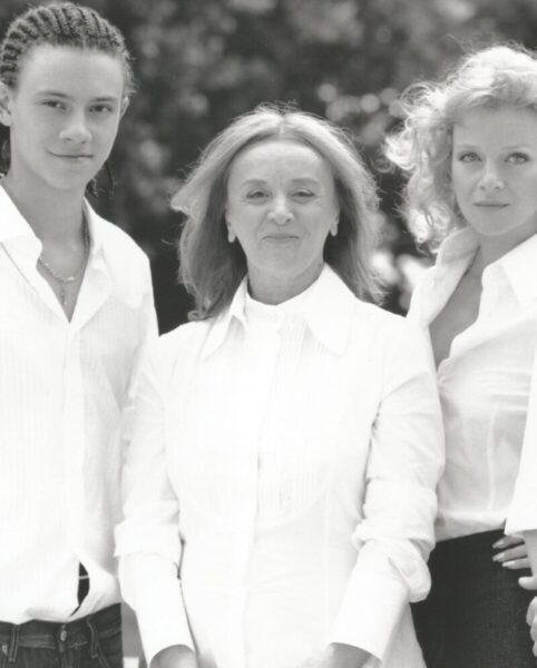 «Он не мой сын!»: почему звезда «Сватов» Николай Добрынин скрывал правду о 10-летнем Михаиле