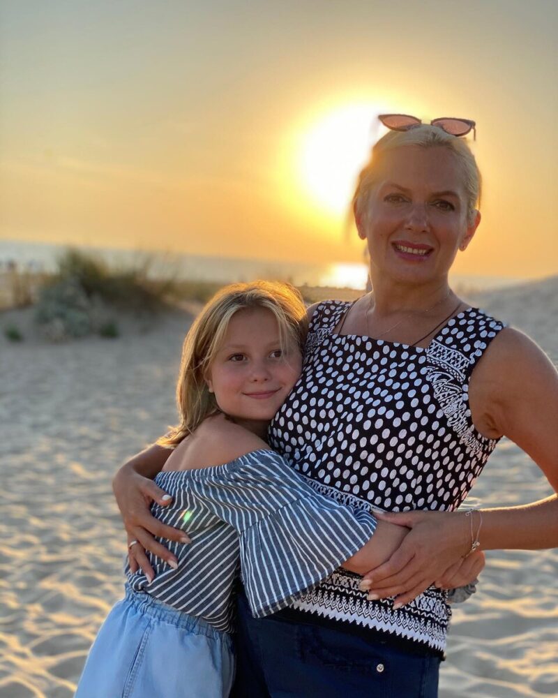 14 лет брака и трое детей: почему Мария Порошина «удивила» публику в 45 лет, родив сына, имя отца которого «так и не раскрыла»?