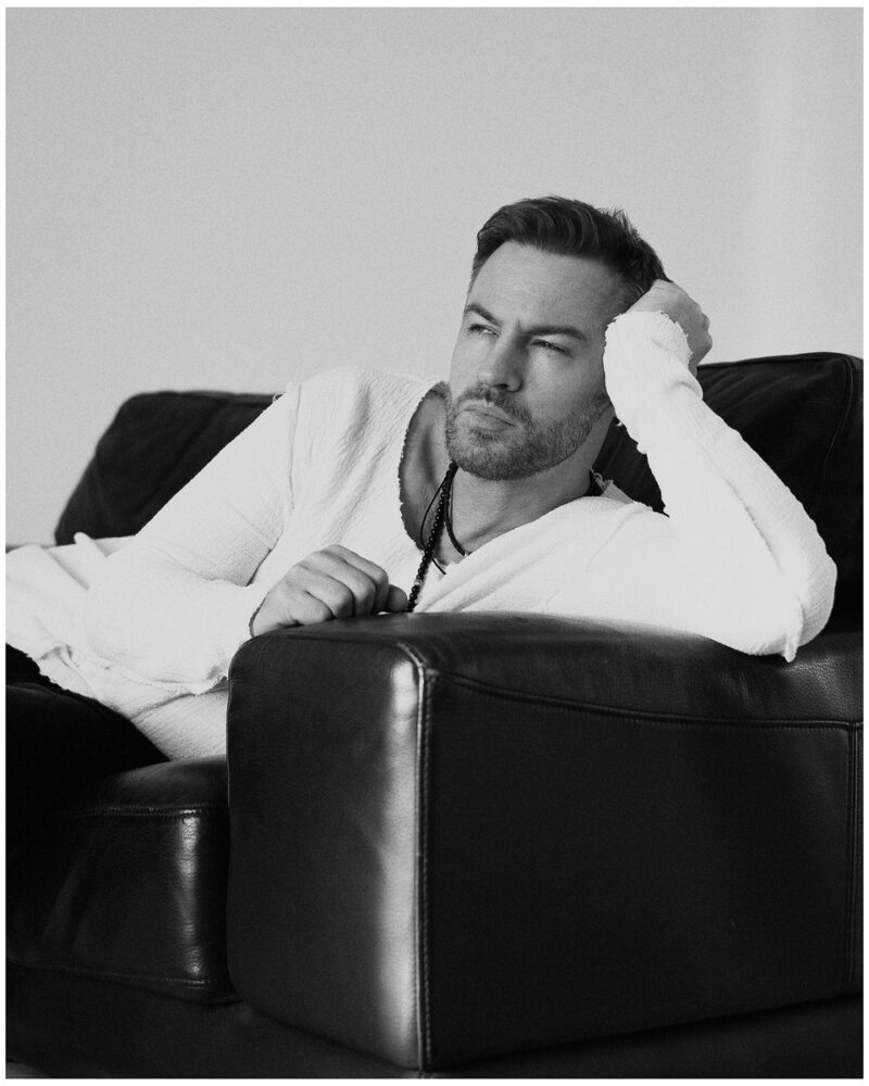 «Не смогла подстроиться»: почему 42-летняя Ирина Дубцова ушла от Романа Черницына, с которым её связывает 19-летний сын