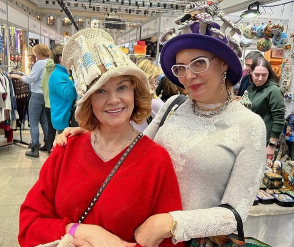 «Мы с ней одно целое»: какие тайны скрывают многолетние дружбы звезд, и кто из актрис остался верен студенческой клятве спустя 30 лет?