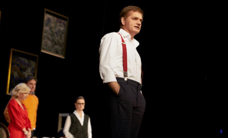 «Звёзды сошлись»: как 64-летний Константин Лавроненко 38 лет счастлив с женой, которая старше его на 8 лет