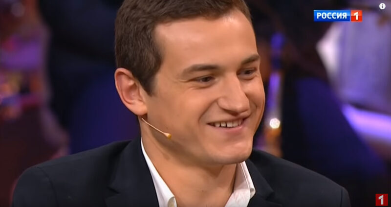 «Он меня сделал счастливой»: как сложилась судьба приёмного сына Татьяны Овсиенко, которого она забрала из детдома 20 лет назад