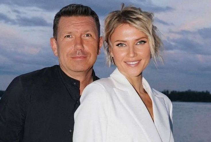 Тайны отцовства: 42-летний Тимати, 43-летний Ткаченко и 64-летний Гинзбург — «Кто скрывает мать своих детей?»