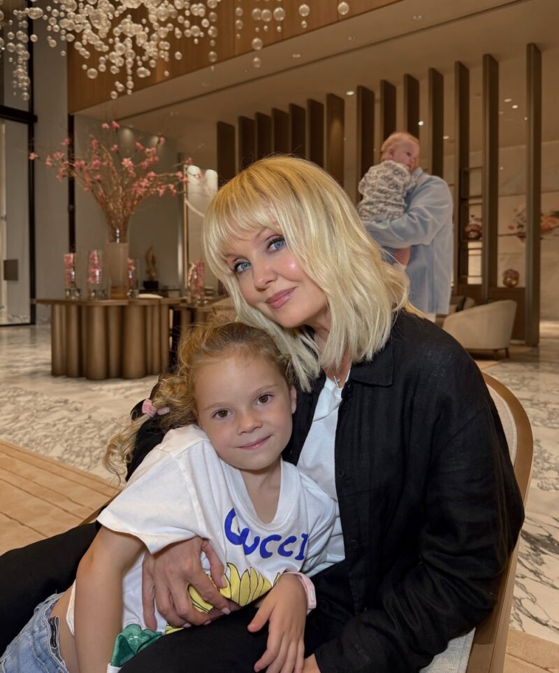 «Не готова быть бабушкой»: Валерия впервые показала внука, но почему её младший сын не общается с родным отцом?