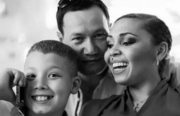 Лишь в 2017 году модель вышла замуж.