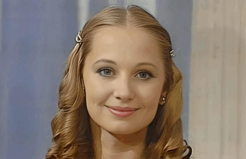 Лариса Луппиан в молодости: черты лица, унаследованные внуками.