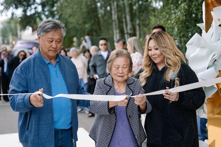 «Он прямо намекал, что я себя запустила»: как «нелюбимый» муж заставил Аниту Цой похудеть на 52 кг, а потом она снова набрала 30