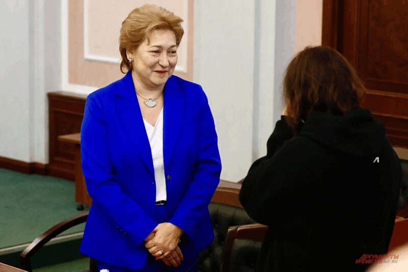 «Не смогла сдержать слёз»: молодая адвокатесса Ларисы Долиной проиграла суд и пережила публичное унижение. Как это отразилось на её карьере?