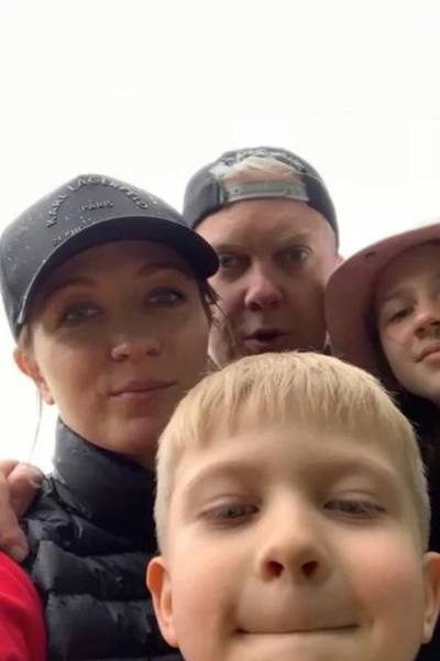Дочь Сергея часто проводит время с новой семьей отца