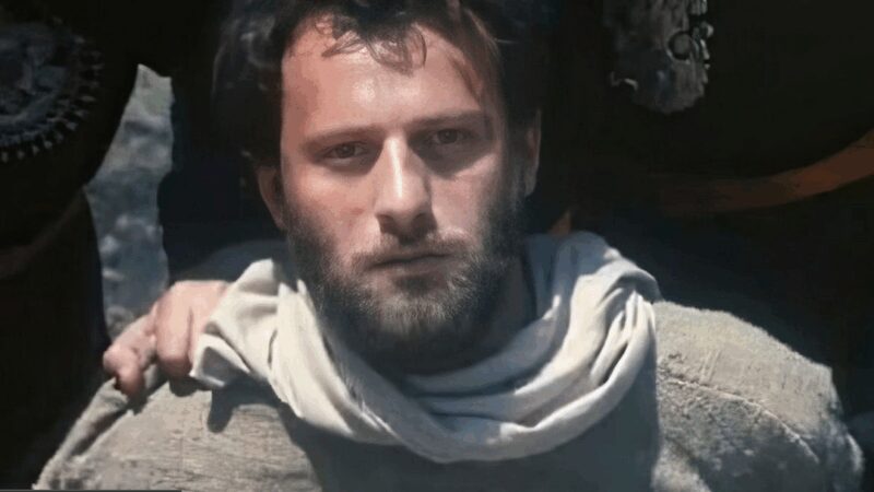 Каха Толордава в кадре из фильма «Избранник»