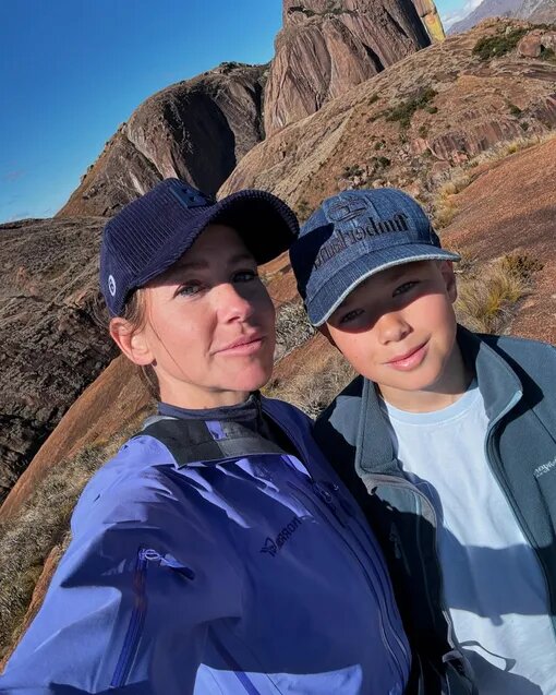 Юлия Барановская с сыном Арсением. Фото: СтарХит