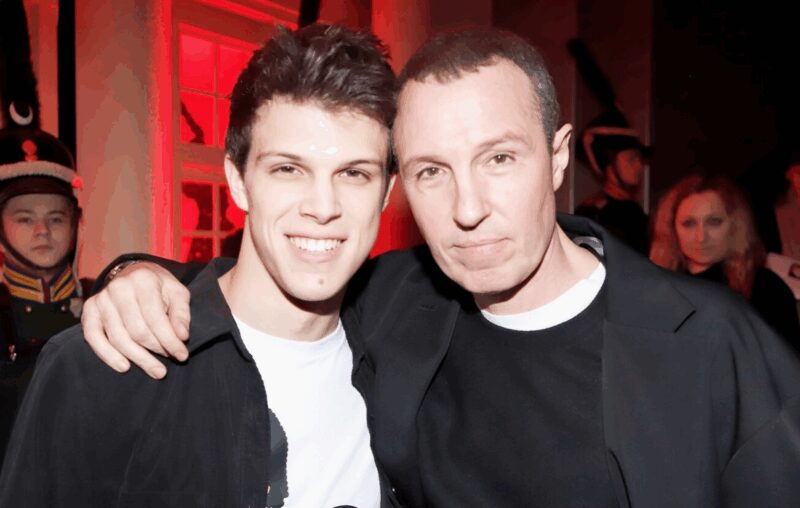 «Природа отдохнула»?: как выглядят сыновья российских знаменитостей, и кто из них смог «переплюнуть» отца