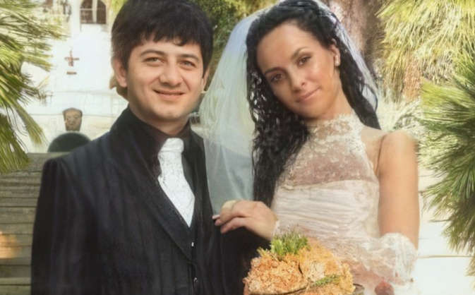 Михаил и Виктория в день своей свадьбы, ставшей началом 18-летнего брака.