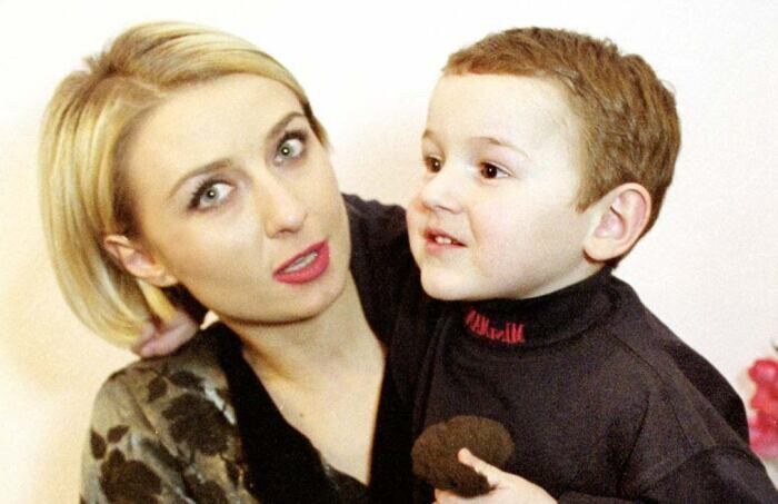 «Он меня сделал счастливой»: как сложилась судьба приёмного сына Татьяны Овсиенко, которого она забрала из детдома 20 лет назад