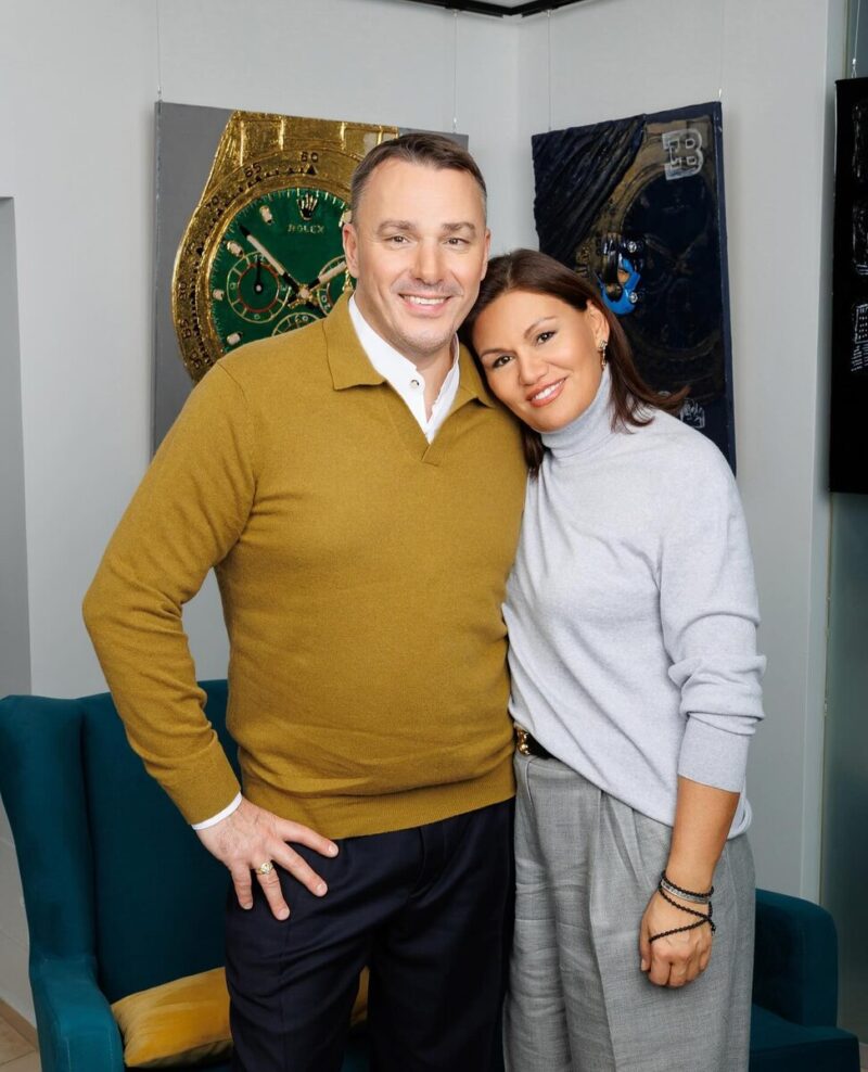 «Он сразу сказал, что я его жена»: как звезда «Иванушек» Кирилл Андреев нашёл любовь и стал дедушкой двух внучек