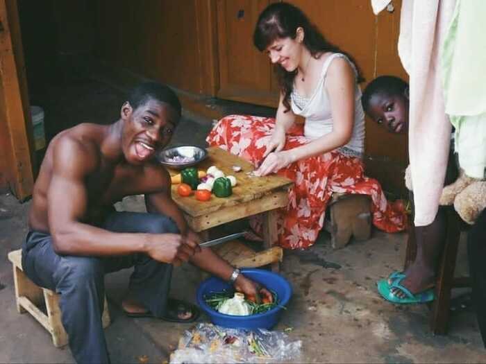 Наталья и Франк Сакадо в Гане. 