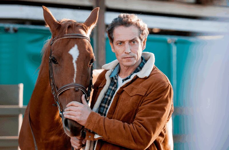 «Мне было очень интересно окунуться в эпоху XIX столетия»: как звезда сериала «Анна-детективъ» Дмитрий Фрид в 40 лет обрел славу и нашел свою единственную