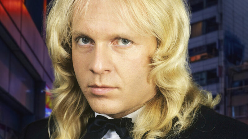 Крис Кельми исполнял хит "Ночное Рандеву