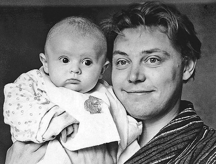 Увидев курносого голубоглазого мальчика, родители поняли, что имя Илья совсем ему не подходит