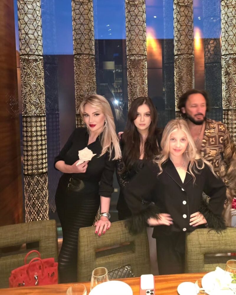 «Ей же всего 14!»: почему юных дочерей Ани Лорак и Стаса Михайлова ругают за слишком взрослый образ, а родителей за отсутствие контроля