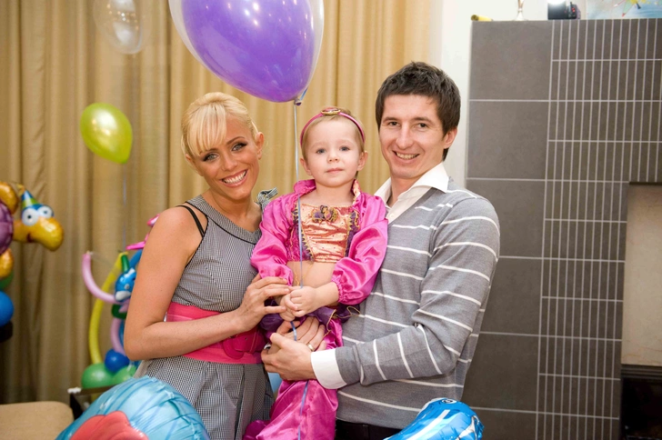 Вера не чувствовала себя одинокой из-за развода родителей