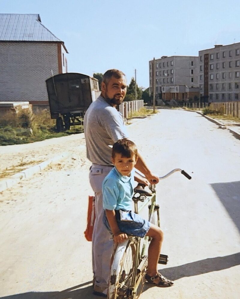 Кирилл Дыцевич с отцом: пример родительской любви, который не был перенят.