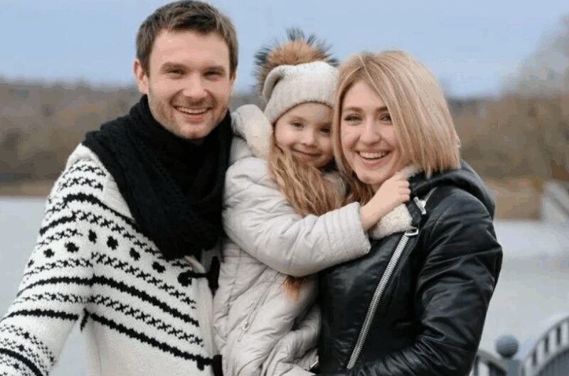 «Повторяют судьбу родителей»: что стало с братьями и сёстрами известных актеров, о которых мало говорят?