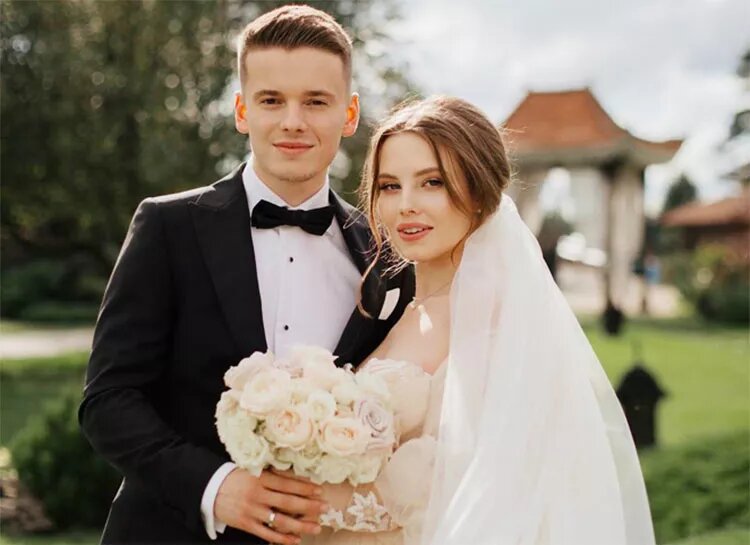 «Природа отдохнула»?: как выглядят сыновья российских знаменитостей, и кто из них смог «переплюнуть» отца