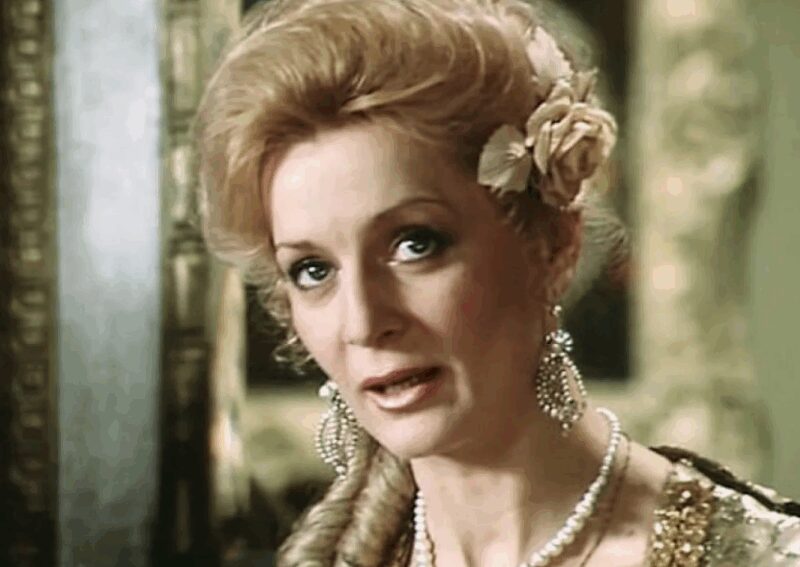 «Ей не суждено было быть актрисой»: как сложились судьбы героинь «Гардемаринов» спустя 38 лет