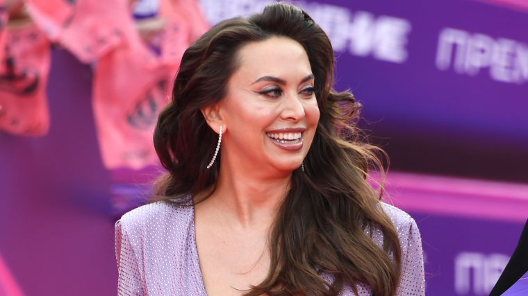 «Любовь нашла меня неожиданно»: почему сестра Жанны Фриске скрывала третье замужество от родителей?