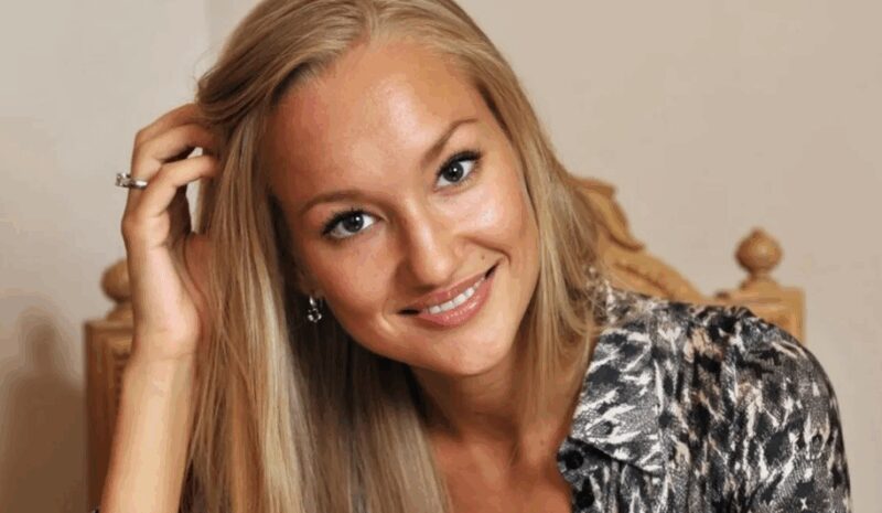 «Обошла маму по популярности»: как выглядит 16-летняя дочь Юлии Пересильд и других звездных родителей