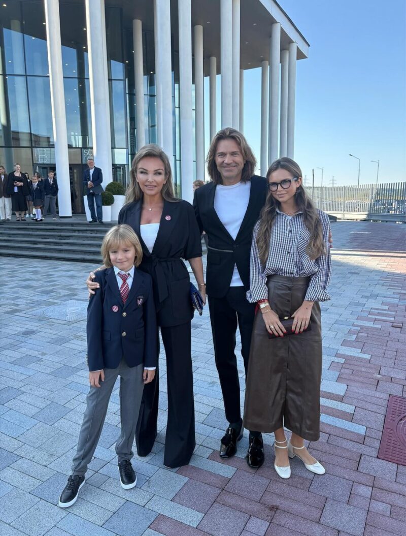 «Она не прячется, а просто живёт»: как сложилась судьба старшей дочери Елены Маликовой, Ольги Изаксон?