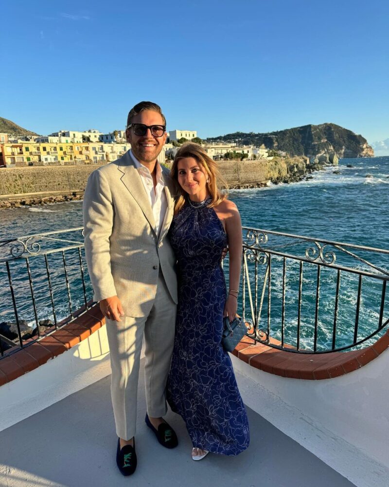 «Я боялась Максакову»: как внучка Валентина Юдашкина ужилась с непростой свекровью, но разорвала связь с Марией Максаковой*