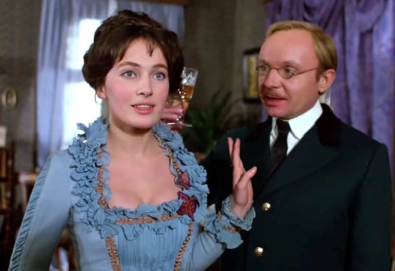 «Я упустила время»: как сын Ларисы Гузеевой вырос «классным пацаном» после тяжелого детства и почему невестка покорила строгую свекровь