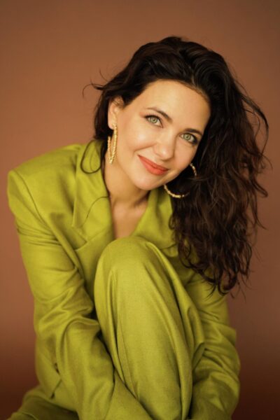 «Без пластики не обошлось»: как выглядят российские актрисы 40+ и что изменилось за 20 лет?