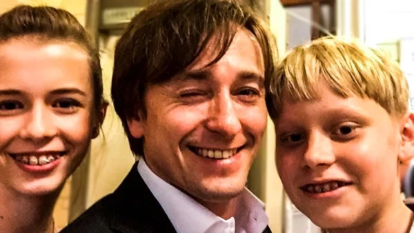 Тишина длиною в годы: как Кристина Смирнова родила двоих детей Сергею Безрукову, но так и не получила статус жены