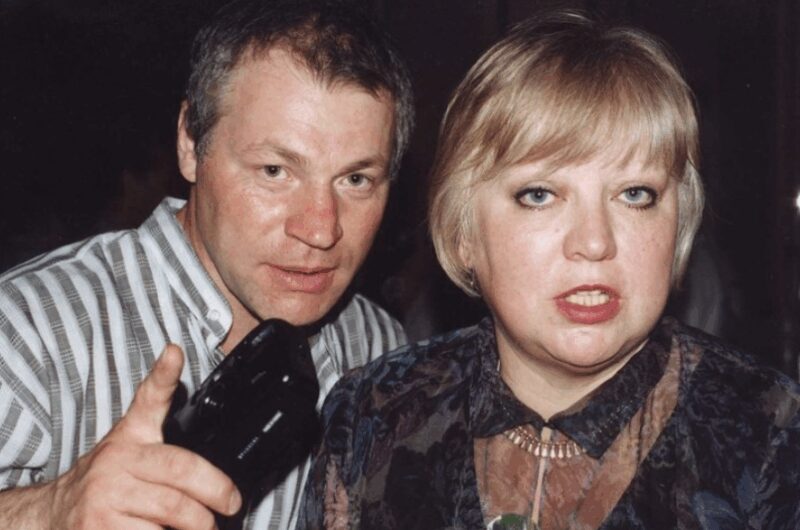 Артистка с Александром Молодцевым, который стал её третьим мужем