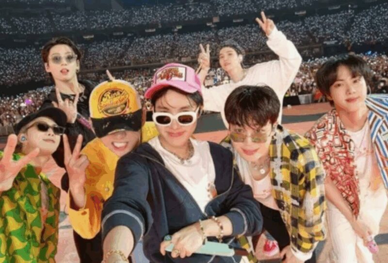 «Где твои яйца?»: почему слова Павла Воли стоили ему репутации и спровоцировали миллионы фанатов