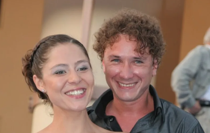 «Ей нужны были деньги»: как молодая жена изменила жизнь 48-летнего актера после предательства Елены Лядовой