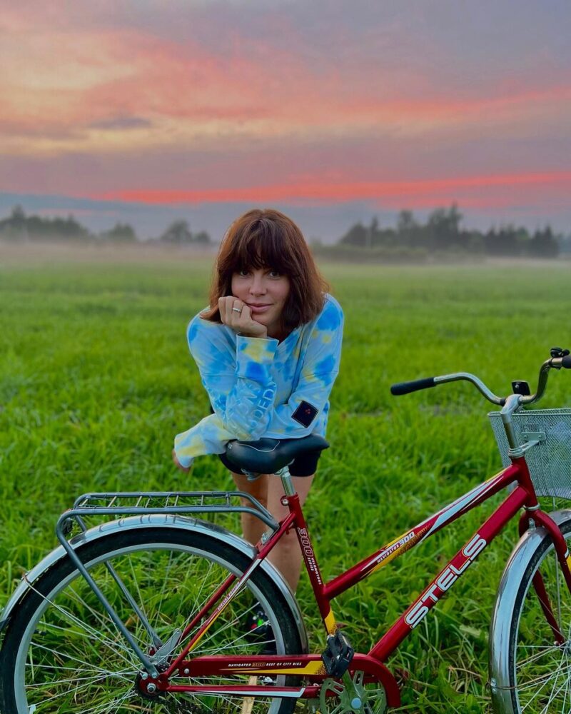 «Он водил такси, а потом убирал мусор»: что стало с 69-летним Сергеем Варчуком, которого бросила жена с 9-летней дочерью