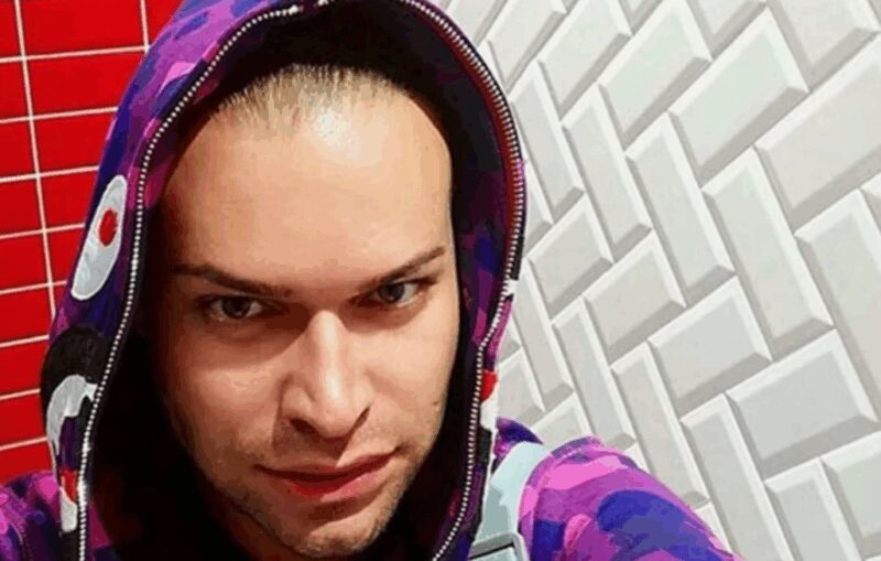 Гоген Солнцев, артист, известный своим эпатажем