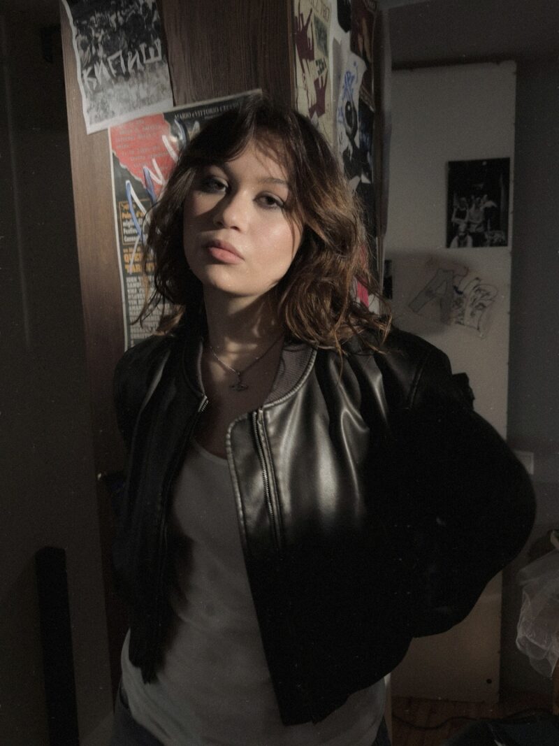 «Она пошла по моим стопам, но фамилию отца не взяла»: как выглядит единственная дочь Станислава Дужникова, которая уже дебютировала в кино