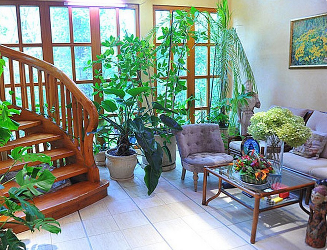 «Там целая философия»: как выглядит дом 78-летнего Никиты Михалкова на Николиной Горе