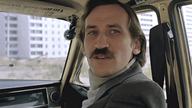 Кадр из трогательного фильма «Вам и не снилось...» с участием Филатова.