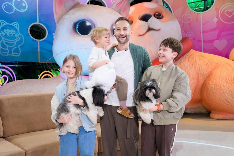 «Ему пришлось стать отцом и матерью»: как сложилась судьба Дмитрия Шепелева после ухода Жанны Фриске