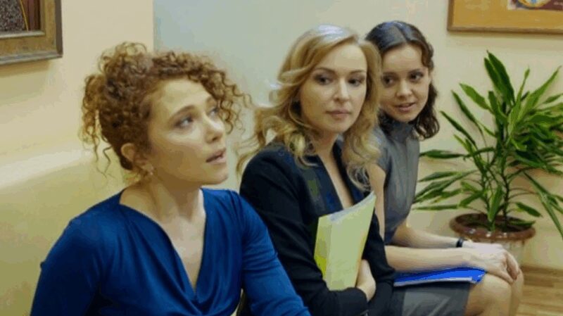 Анна Тараторкина в комедийном сериале «Сватьи».