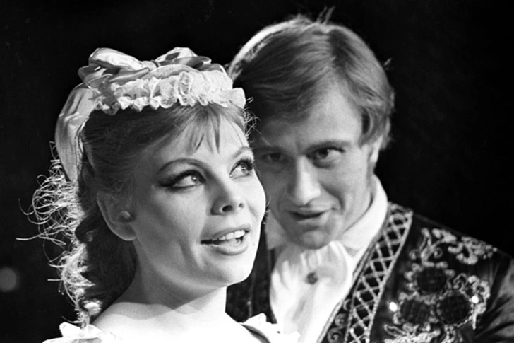 «Да, была влюбленность и это было прекрасно,&amp;nbsp;— говорила Корниенко в программе „Идеальный ремонт“. —&amp;nbsp;И я понимала, что этот союз ненадежный, что все равно у него что-то начнется, что-то откроется другое. Ну и потом „в одну телегу не можно впрячь коня и трепетную лань“. Причем, конь&amp;nbsp;— это я»