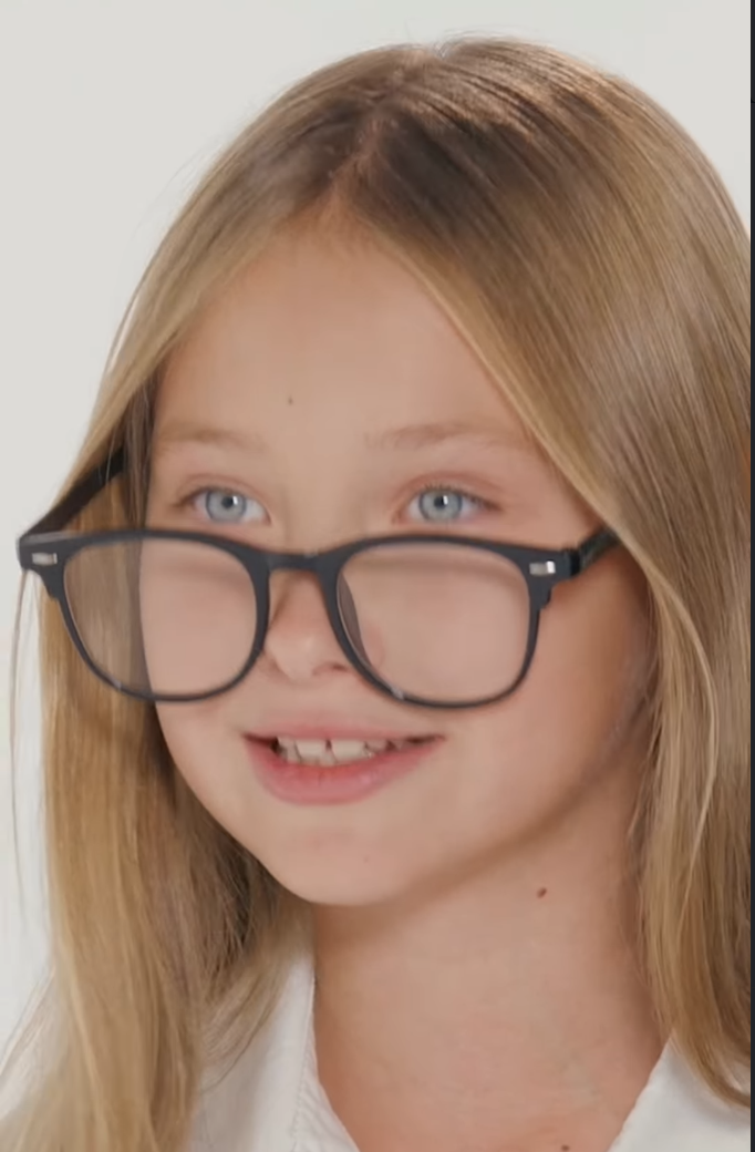 «Я не держу на него зла»: как живёт 11-летняя дочь Задойнова, которую Элина Камирен грозилась лишить отца