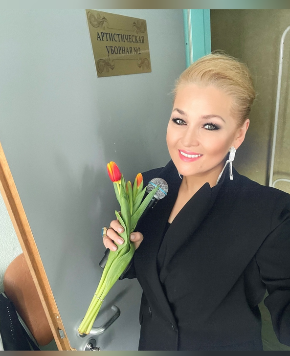 Анастасия Тиханович, дочь знаменитых артистов, сегодня.